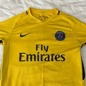 2017-2018 PSG AWAY KIT